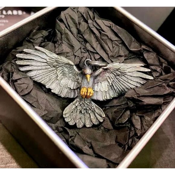 Silver antiqued titanium crow raven flying goth punk necklace new - Picture 1 of 11
